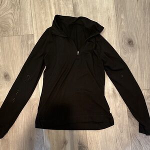 Vuori quarter zip
